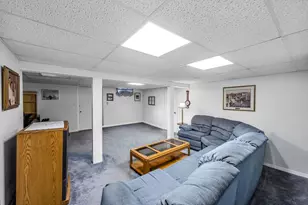 16 Brentwood Dr, Wilbraham, MA 01095 - Photo 27