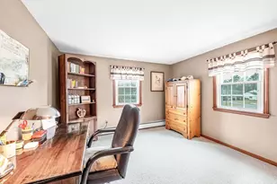 16 Brentwood Dr, Wilbraham, MA 01095 - Photo 15