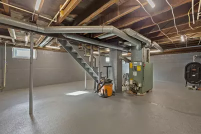 42 Porter St, Taunton, MA 02780 - Photo 17