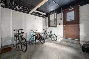 1572 Commonwealth Ave, Boston, MA 02135 - Photo 7