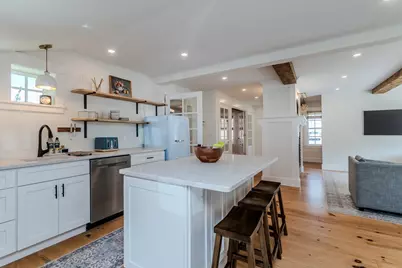 14 Sugarloaf St, Deerfield, MA 01373 - Photo 11