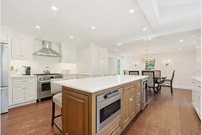 122 Great Plain Ave, Wellesley, MA 02482 - Photo 7