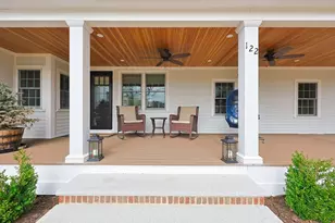 122 Great Plain Ave, Wellesley, MA 02482 - Photo 3