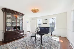 122 Great Plain Ave, Wellesley, MA 02482 - Photo 17