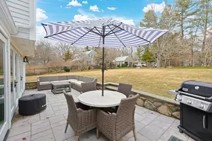 122 Great Plain Ave, Wellesley, MA 02482 - Photo 31