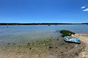 94 Weaver Ln, Tisbury, MA 02568 - Photo 7