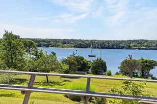 94 Weaver Ln, Tisbury, MA 02568 - Photo 37