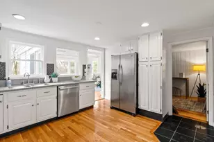 84 Curtis St, Reading, MA 01867 - Photo 13