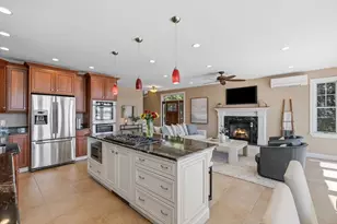 4 Fosters Point, Beverly, MA 01915 - Photo 3