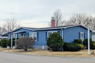 44 Castle Rd, Attleboro, MA 02703 - Photo 1