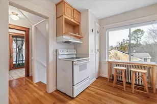 21 Brewster Rd, Worcester, MA 01602 - Photo 21