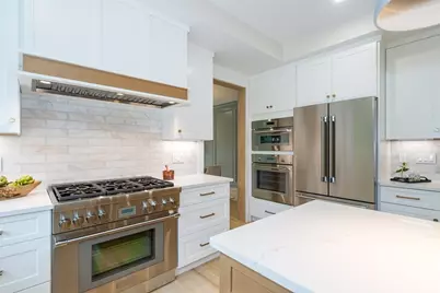 14 Drury Ln, Natick, MA 01760 - Photo 9