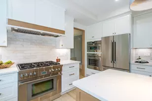 14 Drury Ln, Natick, MA 01760 - Photo 9