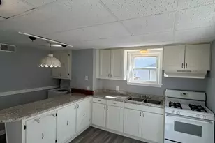 11 Davis St, Fall River, MA 02720 - Photo 29