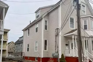 11 Phillips Ave, Lynn, MA 01902 - Photo 3