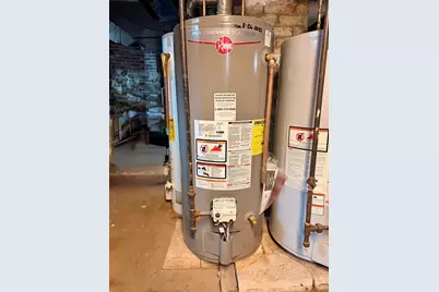 11 Phillips Ave, Lynn, MA 01902 - Photo 29