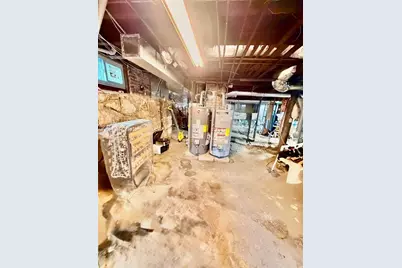 11 Phillips Ave, Lynn, MA 01902 - Photo 25