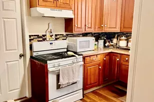 11 Phillips Ave, Lynn, MA 01902 - Photo 7