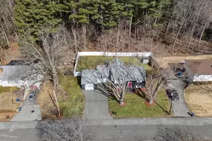 58 Oakcrest Cir, Methuen, MA 01844 - Photo 3