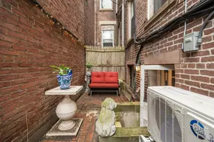 26 Unity St, Boston, MA 02113 - Photo 23