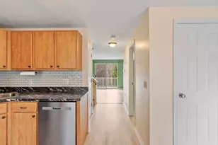 278 Manning St, Hudson, MA 01749 - Photo 7