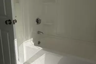 13 Orchard, East Providence, RI 02914 - Photo 7