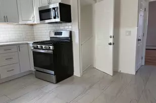 13 Orchard, East Providence, RI 02914 - Photo 3