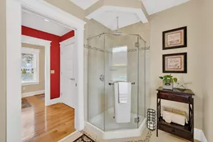 34 Main St, Wilbraham, MA 01095 - Photo 23