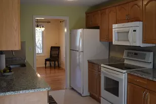 11 Hilltop Ln, Easton, MA 02375 - Photo 9