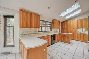 18 Mallard Dr, Sharon, MA 02067 - Photo 3