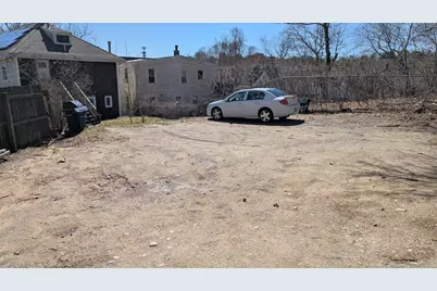 13 Forest Ave, Plymouth, MA 02360 - Photo 5