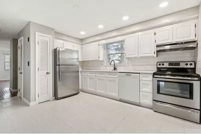 22 Browning Rd, Shrewsbury, MA 01545 - Photo 3