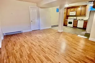 93 W Emerson St, Melrose, MA 02176 - Photo 3