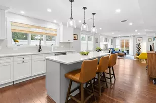 126-128 High St, Ipswich, MA 01938 - Photo 3