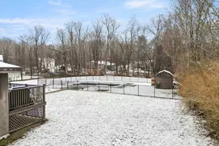 246 E Main St, Georgetown, MA 02766 - Photo 33