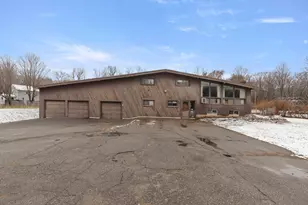 246 E Main St, Georgetown, MA 02766 - Photo 1