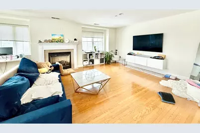 120 Wyllis Ave #409, Everett, MA 02149 - Photo 5