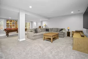 20 Hunters Rdg Wy, Hopkinton, MA 01748 - Photo 33