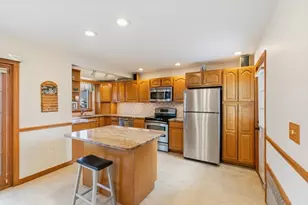 137 Bay State Rd, North Andover, MA 01845 - Photo 13