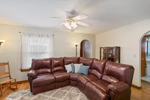 137 Bay State Rd, North Andover, MA 01845 - Photo 21