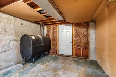 88 Plymouth St, Halifax, MA 02338 - Photo 29