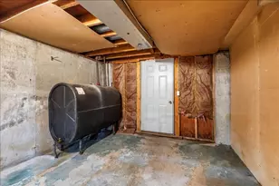 88 Plymouth St, Halifax, MA 02338 - Photo 29