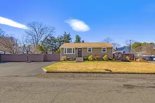 5 Coolidge St, Billerica, MA 01821 - Photo 35