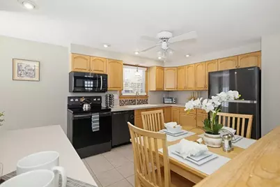 5 Coolidge St, Billerica, MA 01821 - Photo 9