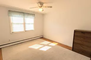 34 F St, Hull, MA 02045 - Photo 9