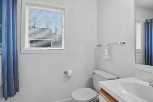 210 Beacon Park, Webster, MA 01570 - Photo 27