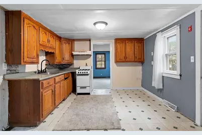 6 Cardinal Ave, Wareham, MA 02538 - Photo 5