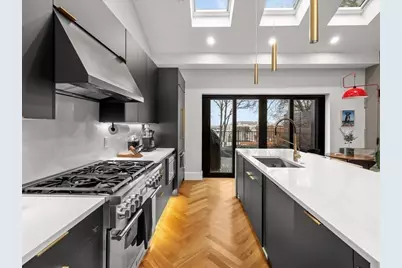 760 E Broadway #U:2, Boston, MA 02127 - Photo 11