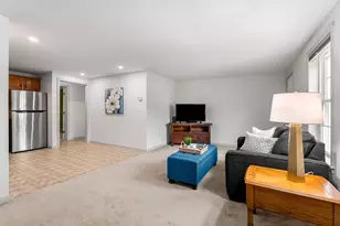 159 Berrington Rd, Leominster, MA 01453 - Photo 3