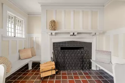 12 Leighton Rd, Wellesley, MA 02482 - Photo 9